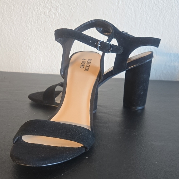 Chic Black Suede Heels - Picture 8 of 9